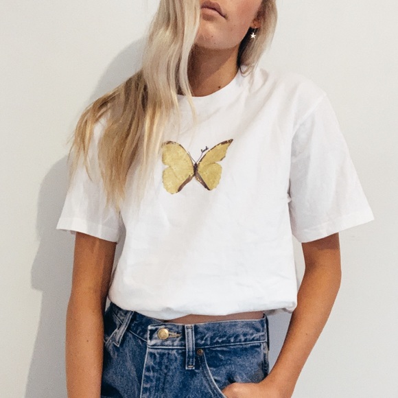 Urban Outfitters Tops - 🦋 Butterfly yellow vintage white tee papillon